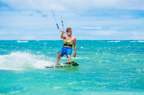 Où trouver les meilleures plages pour le kitesurf à Cabarete, République Dominicaine?